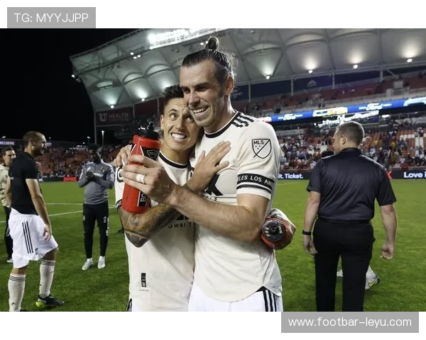 洛杉矶FC客场4-1大胜奥斯汀，晋级2025年MLS西部半决赛