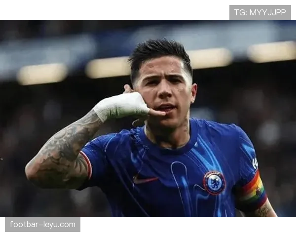 恩佐足球天赋尽显 实力突破彰显国际竞争新高度 恩佐足球天赋尽显 实力突破彰显国际竞争新高度