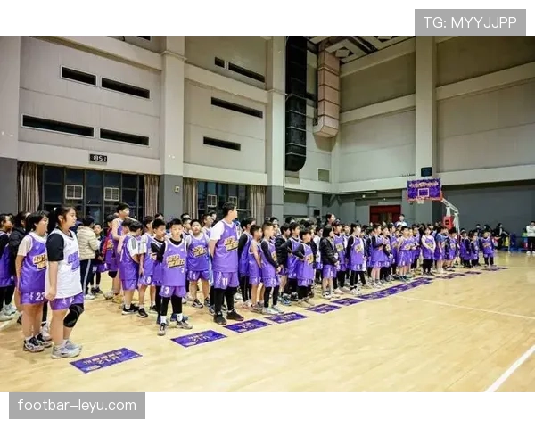 激战正酣：本周球场高光时刻全记录，精彩瞬间燃爆赛场