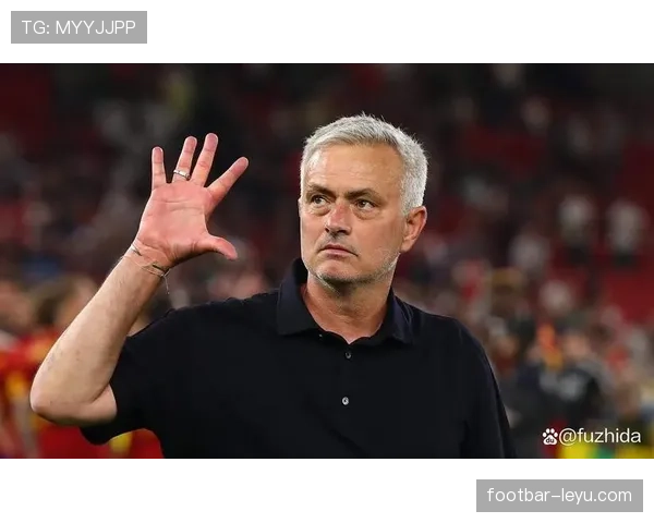 穆里尼奥关键战战术遭质疑:临场调整失误引发广泛争议 穆里尼奥关键战战术遭质疑:临场调整失误引发广泛争议