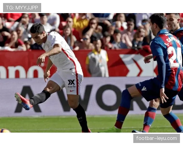 塞维利亚边路进攻激活,稳步提升联赛战绩 塞维利亚边路进攻激活,稳步提升联赛战绩