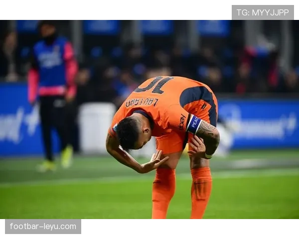 马丁内斯门线技术再升级，关键扑救助球队化险为夷